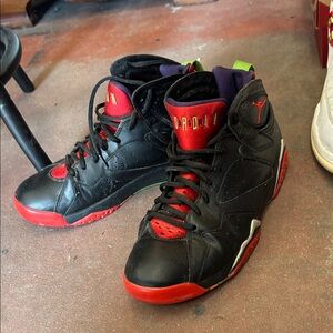 Jordan Athletic Shoes Black Red